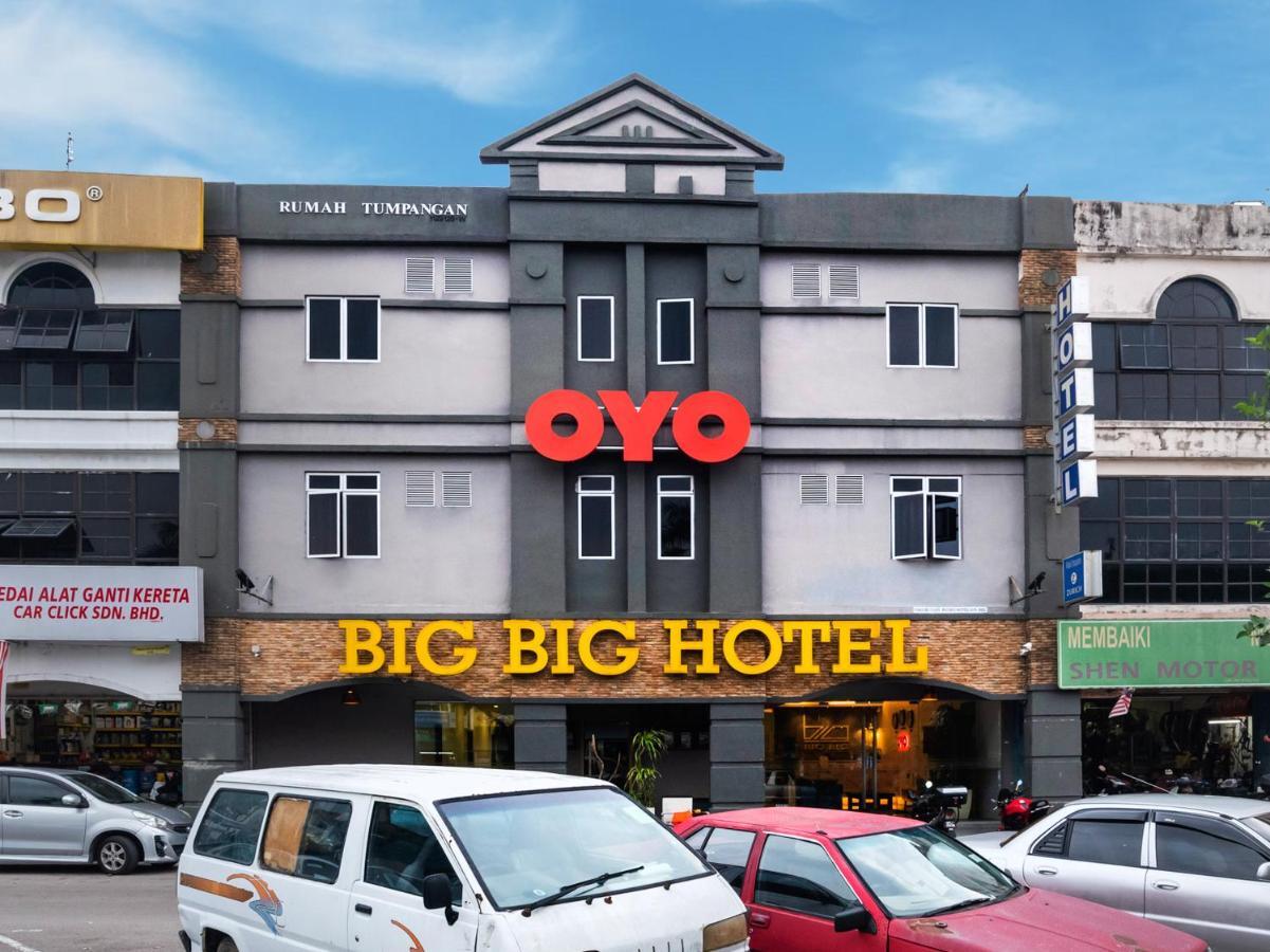 Oyo 89355 Big Big Hotel 新山 外观 照片